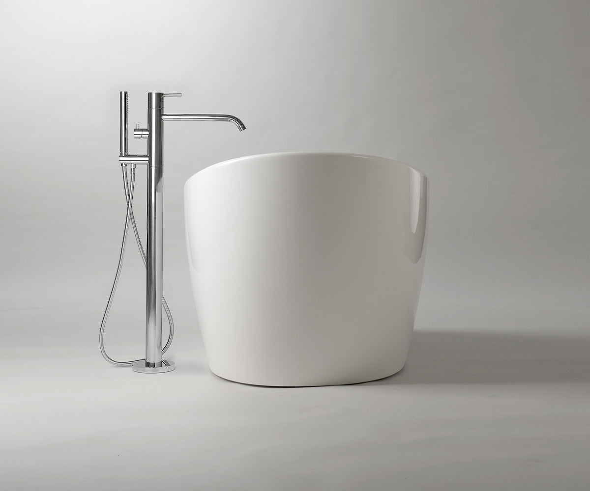 Tulipano freestanding bathtub