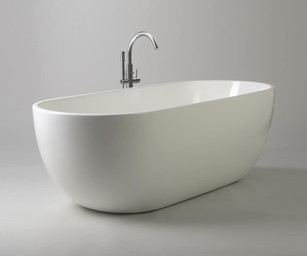 Space freestanding bathtub