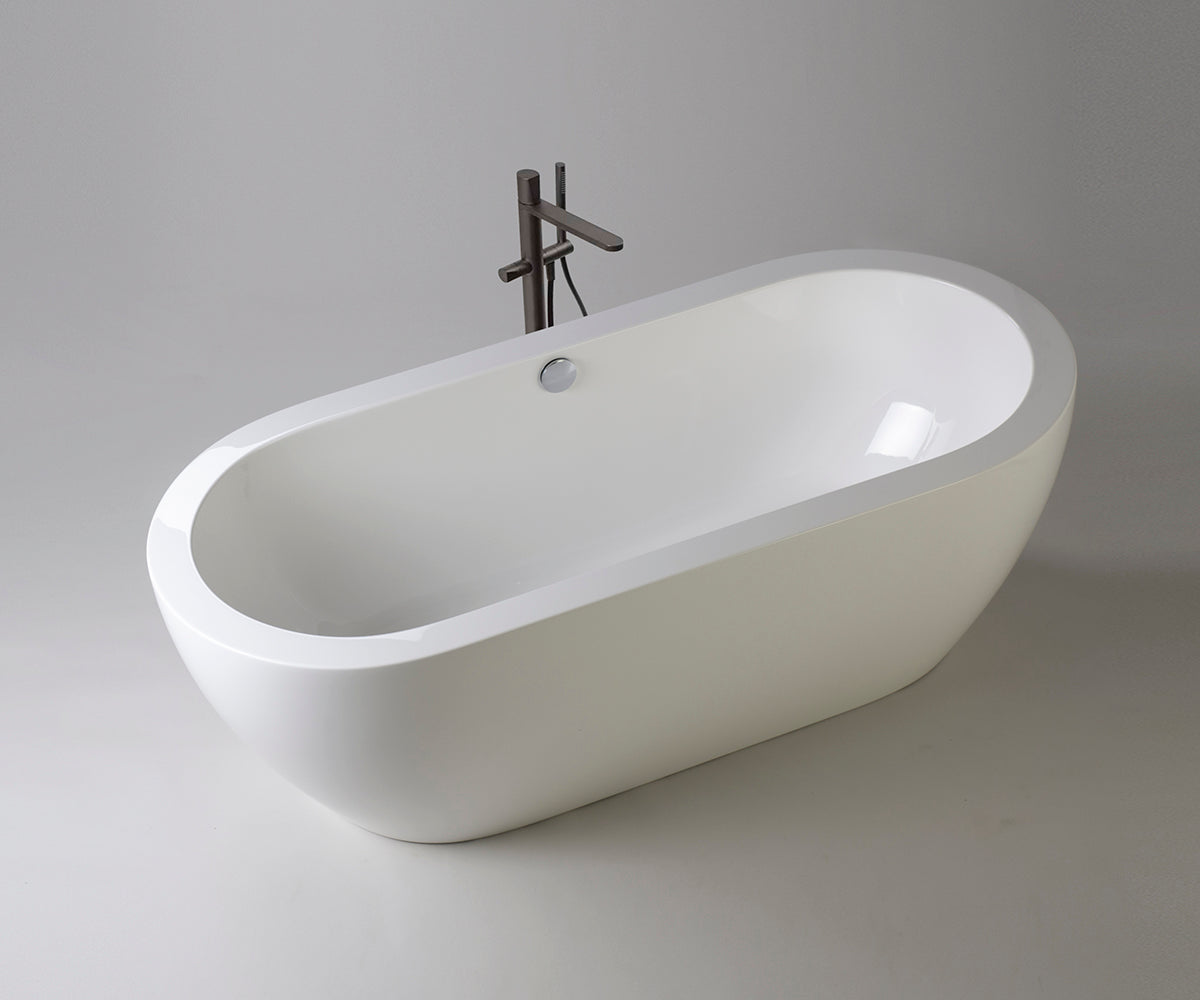 Genesis freestanding bathtub