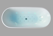 Space free-standing bathtub with the AIR+ system 