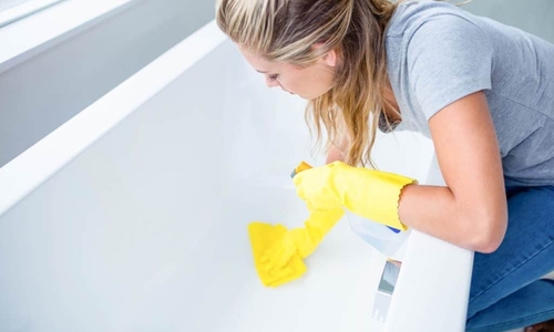 Jak pielęgnować wanny i umywalki Ravon czyli proste i szybkie sposoby czyszczenia